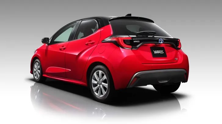 Toyota yaris hatchback deals hybrid